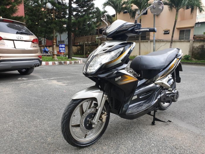 Bán SYM JOYRIDE 110 2012 2 Đèn kiểu dáng Honda Air Blade mới đẹp long lanh như xe thùng.