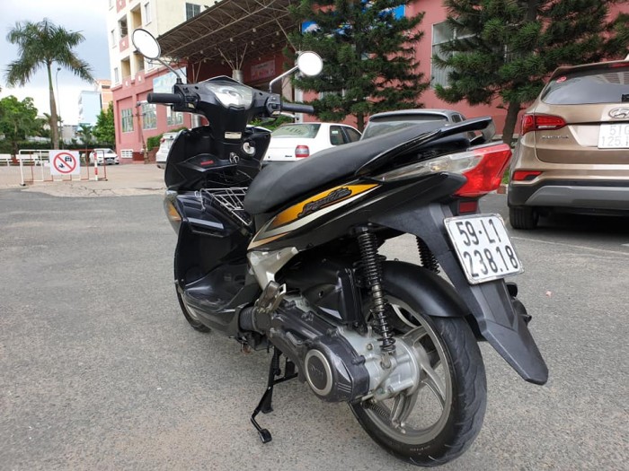 Bán SYM JOYRIDE 110 2012 2 Đèn kiểu dáng Honda Air Blade mới đẹp long lanh như xe thùng.