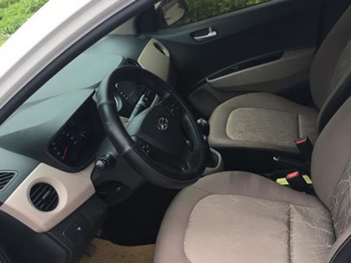 Bán Xe Hyundai I10 1.25 số sàn 2017 màu trắng  đẹp hết sảy.