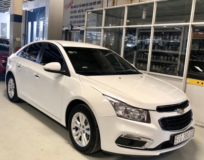 Cần bán 1 xe Chevrolet 1.6 LT 2017 giá  rẻ, oder 19000km