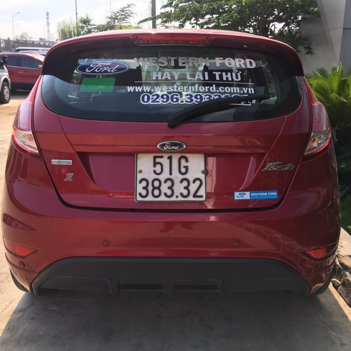 Cần thanh lí 1 xe Fiesta 1.0 Titanium sx 2017 ode 16000km giá rẻ