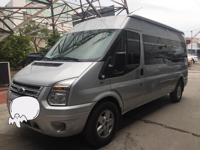 Cần bán 1 xe Transit Luxury sx 2017 xe rất đẹp giá rẽ