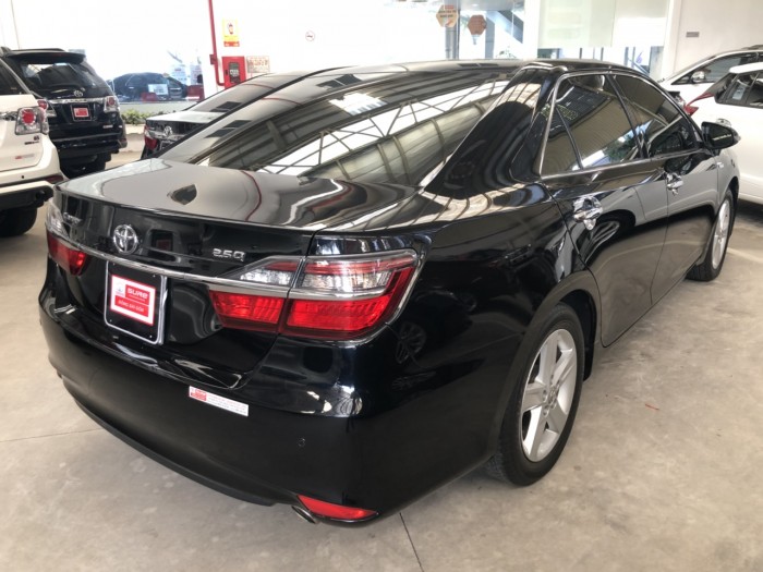 Bán xe cũ Camry 2.5Q đời 2016, giá còn giảm nhiều ưu đãi