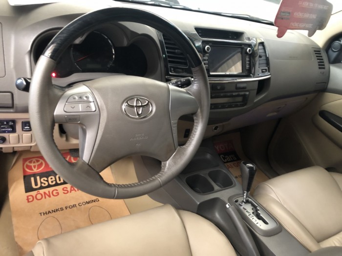Bán Fortuner Máy xăng 2012 Tự động, giá tốt cực tốt