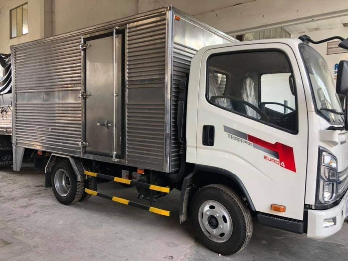 Xe Tải Teraco 2,4 Tấn Thùng Kín