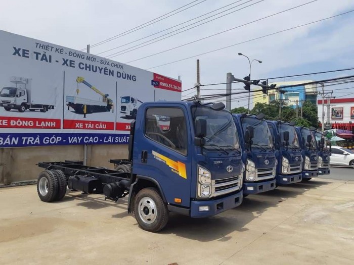 Xe Tải Teraco 2,4 Tấn Thùng Kín