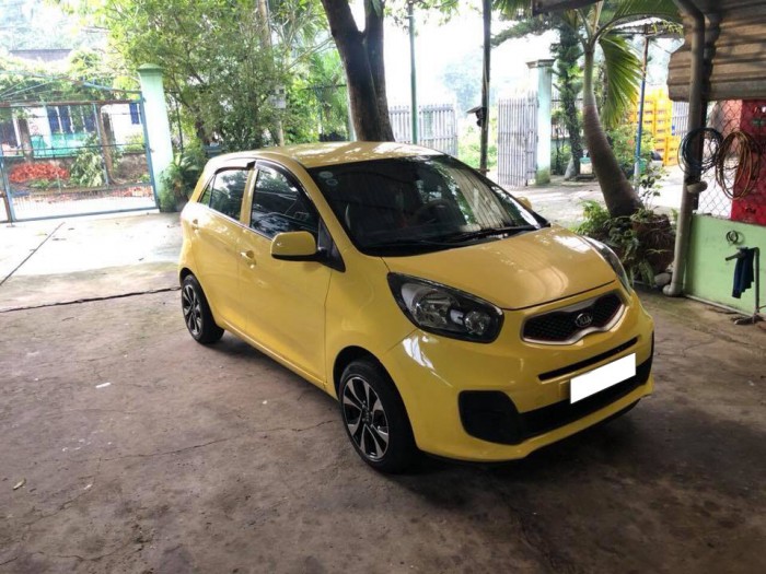 Cần bán gấp Kia Morning 2015 số sàn.Xe màu vàng,mâm đúc