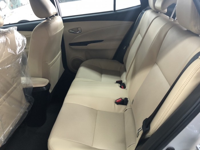 Yaris 1.5G AT 2019 mới màu bac mới
