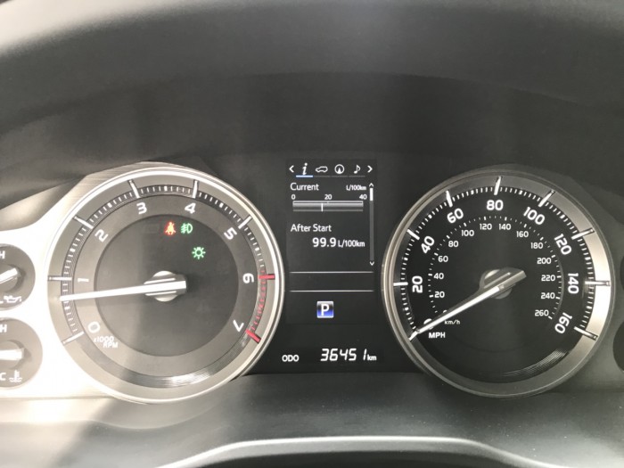 Bán Toyota Land Cruiser V8 5.7 AT đời 2016, màu đen, nhập khẩu Mỹ LH: 0982.842838