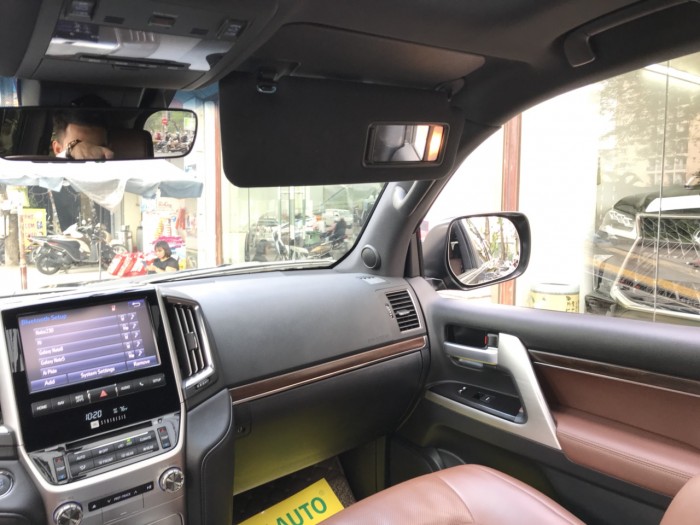 Bán Toyota Land Cruiser V8 5.7 AT đời 2016, màu đen, nhập khẩu Mỹ LH: 0982.842838