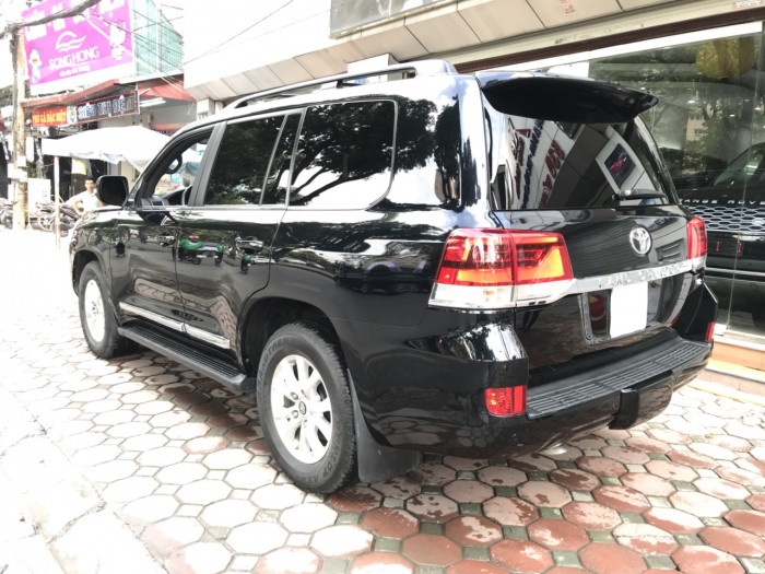 Bán Toyota Land Cruiser V8 5.7 AT đời 2016, màu đen, nhập khẩu Mỹ LH: 0982.842838