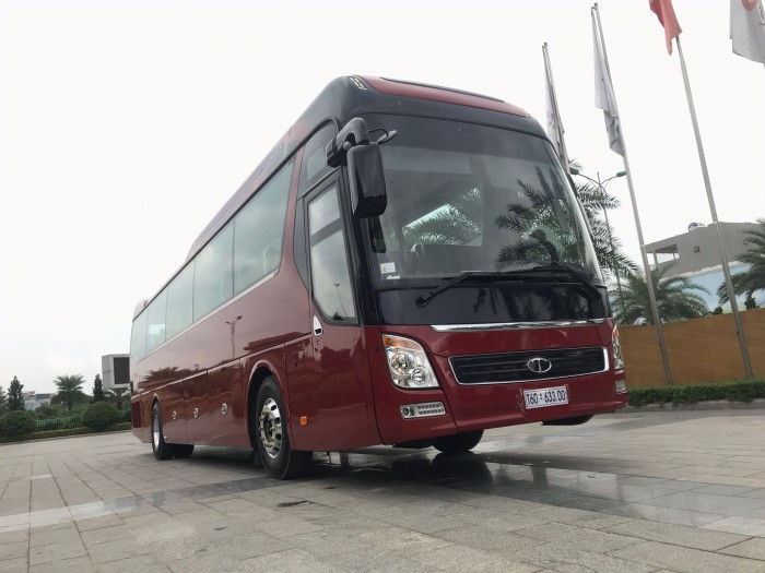 Hyundai Universe TRACOMECO 47 ghế Weichai 336 mẫu mới 2018