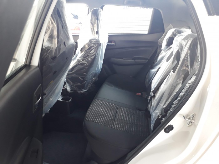Suzuki New Swift phiên bản GLX 2018 màu trắng