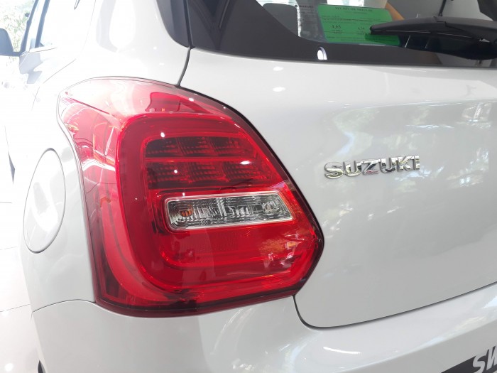 Bán xe Suzuki New Swift 2018, Có đủ màu lựa chọn, Hỗ trợ lái Thử.