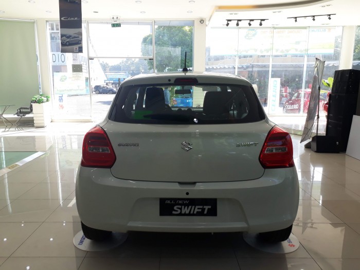 Bán xe Suzuki New Swift 2018, Có đủ màu lựa chọn, Hỗ trợ lái Thử.