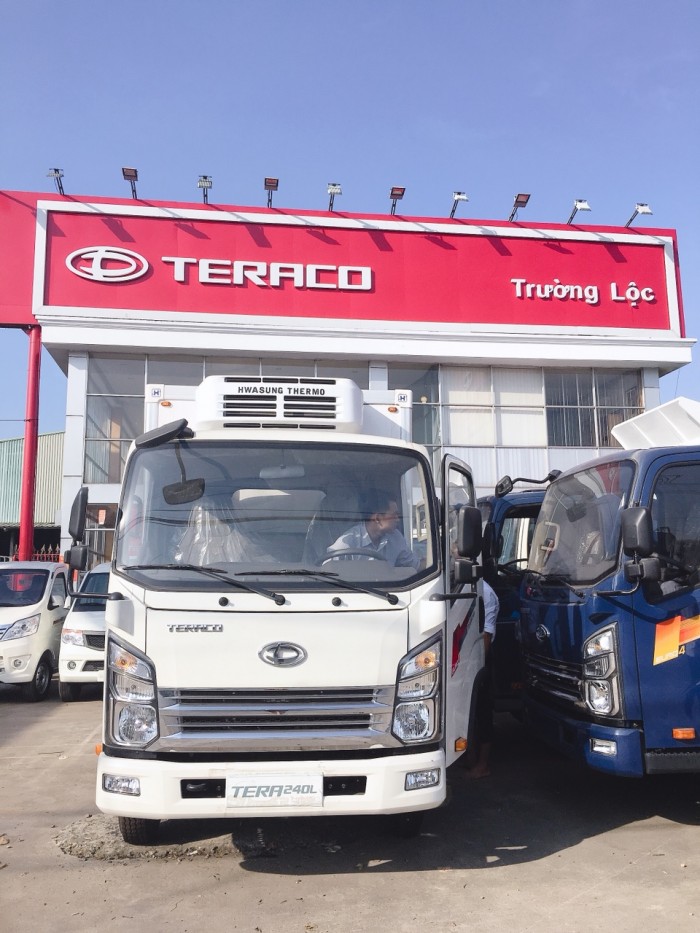 Nơi bán xe tải nhẹ đông lạnh 2,5 tấn tera240L