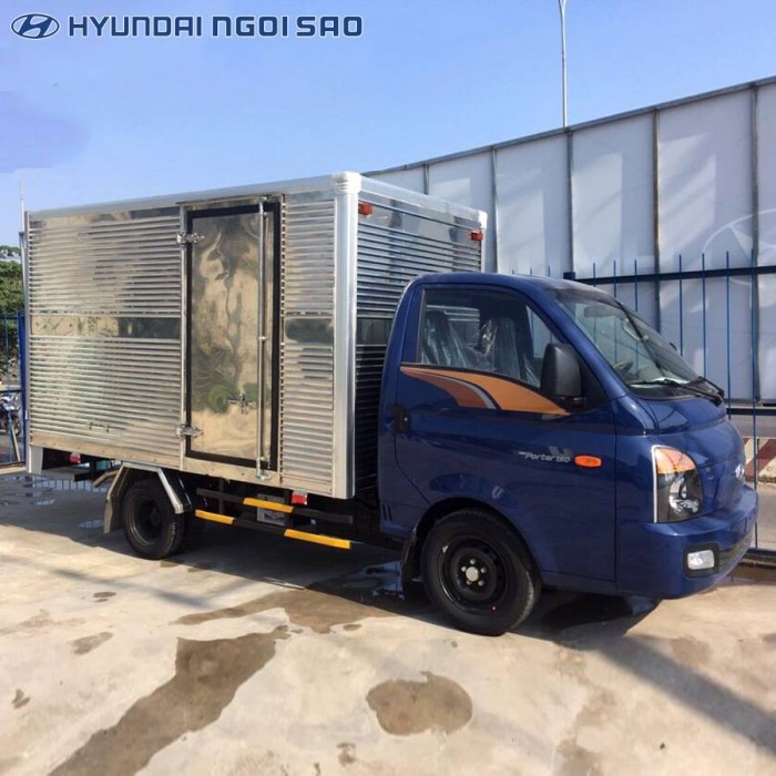 Xe tải Hyundai 1.4 tấn” , “new porter h150”  Km 45 triệu tháng 12.