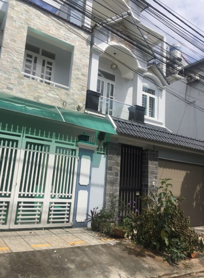 Bán nhà 1 trệt 2 lầu, khu dân cư Phú Hoà tỉnh bình Dương, gần ngã tư Tân Lập
