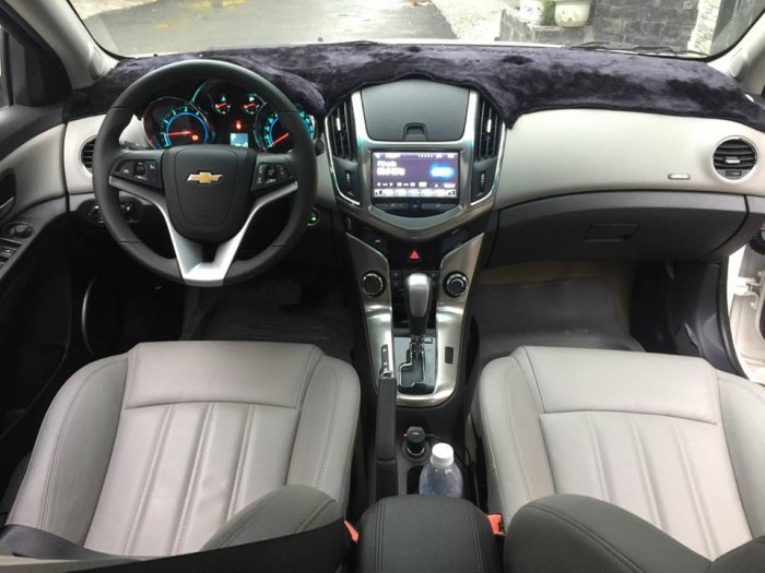 bán xe Chevrolet Cruze Ltz 2016 màu trắng bản full option