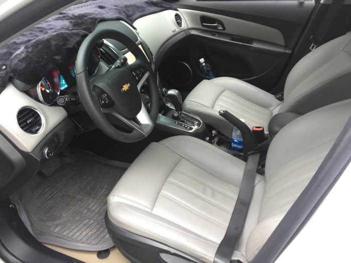 bán xe Chevrolet Cruze Ltz 2016 màu trắng bản full option