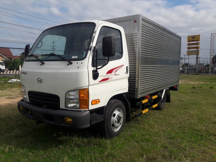 Hyundai Chính Hãng 2.5 Tấn Giá Rẻ - Trả Góp