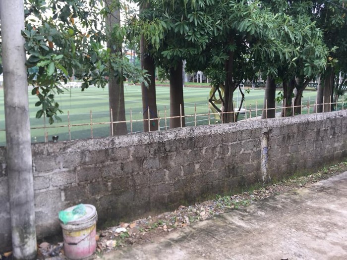 Bán lô đất rộng cạnh sân bóng nhà hàngTân Trường Xanh