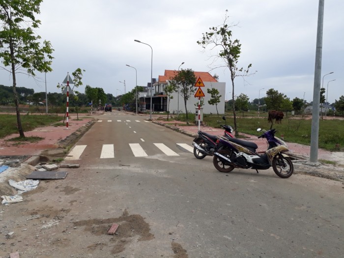 Cần nhượng lô đất ở khu Định Hòa ,Đ. Mỹ Phước Tân Vạn TDM 150m2