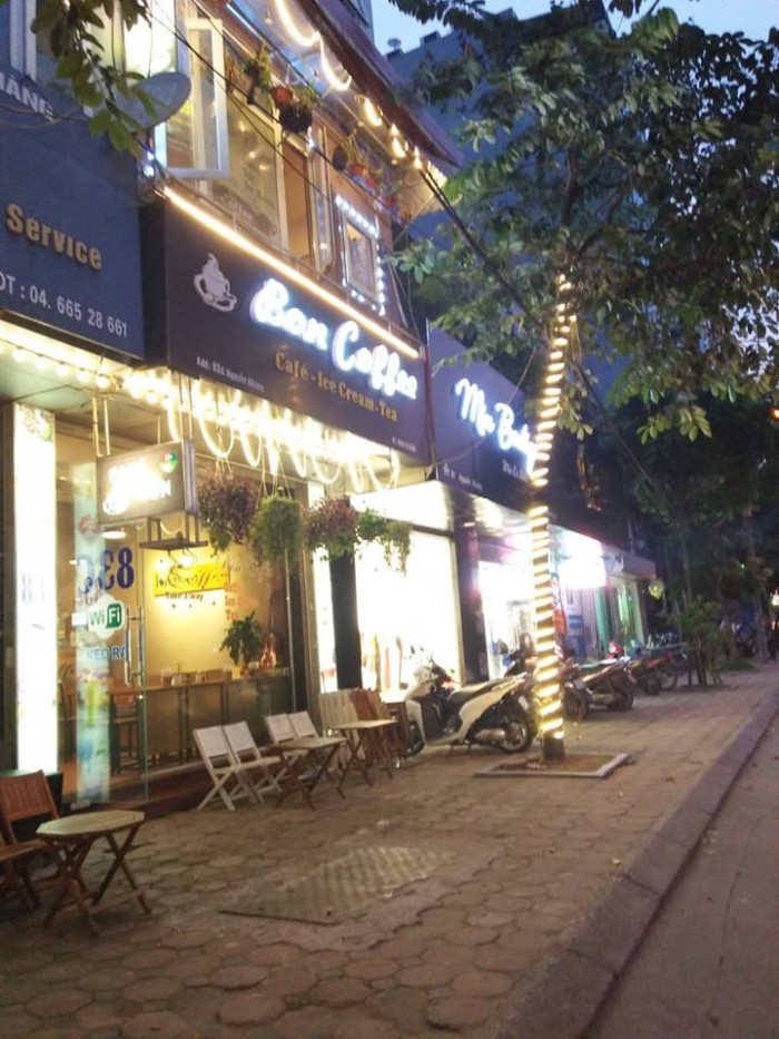 Bán nhà Mặt Phố Nguyễn Khang, Kinh doanh cực đẹp, mặt tiền 4.5m