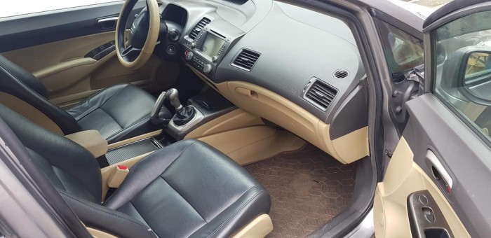 Bán xe Honda Civic số sàn 2007 màu xám bạc