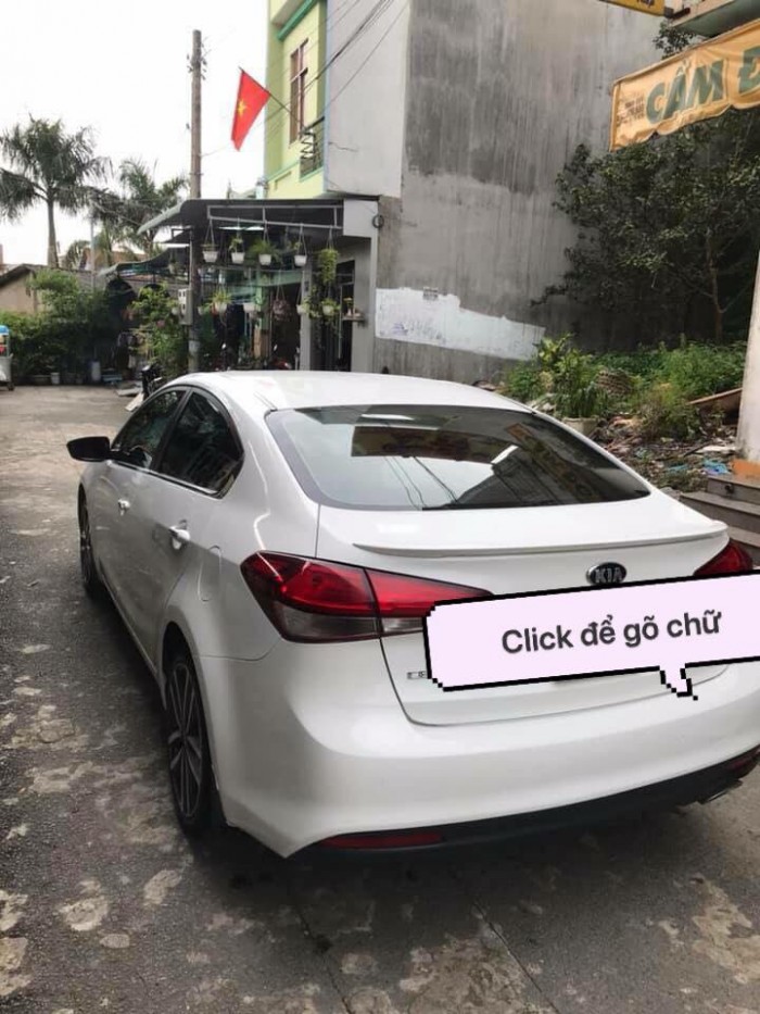 Bán gấp Xe Kia Cerato 2.0 2016.Xe màu trắng số tự động