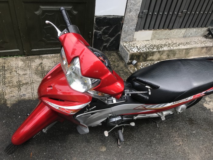 Đổi xe cho mẹ nên bán Honda Wave đỏ 2014 xe bstp chính chủ.