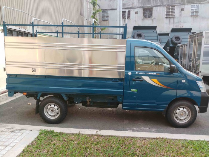 Xe tải Thaco Towner990 tải trong 990kg -  Tặng 100% phí trước bạ - Giá xe tải 750 kg