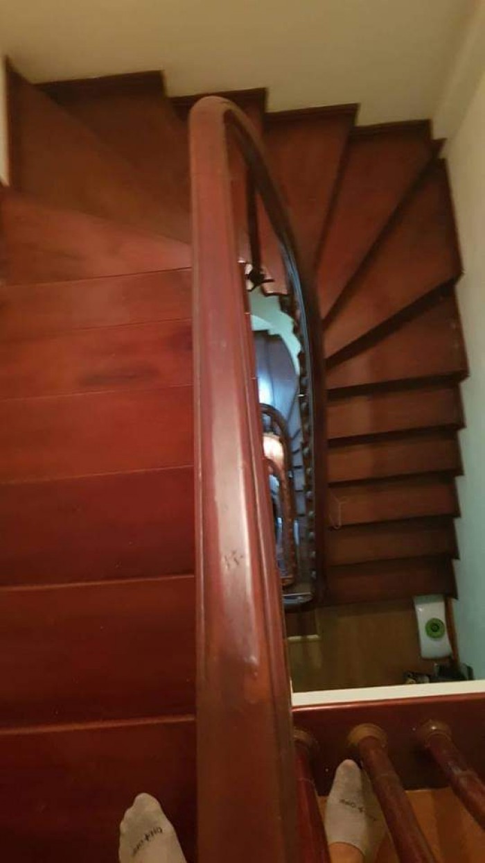 Mặt ngõ Thịnh Quang DT 41 m2 5 tầng  MT 5m