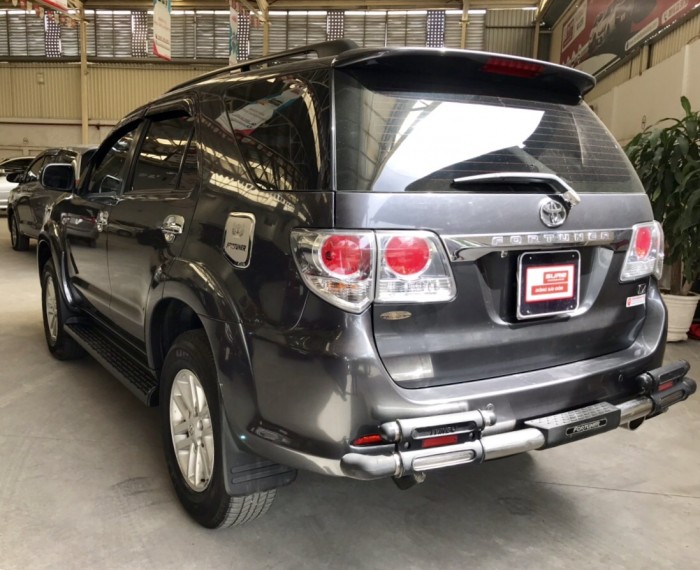 Bán Fortuner 2012 Tự động Máy xăng, giá còn giảm tốt
