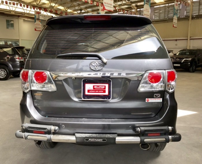 Bán Fortuner 2012 Tự động Máy xăng, giá còn giảm tốt