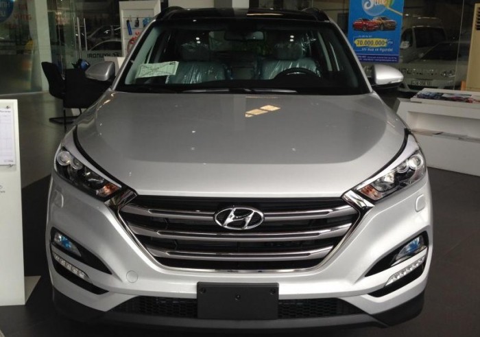 Xe Tucson 2.0 AT Đặc biệt