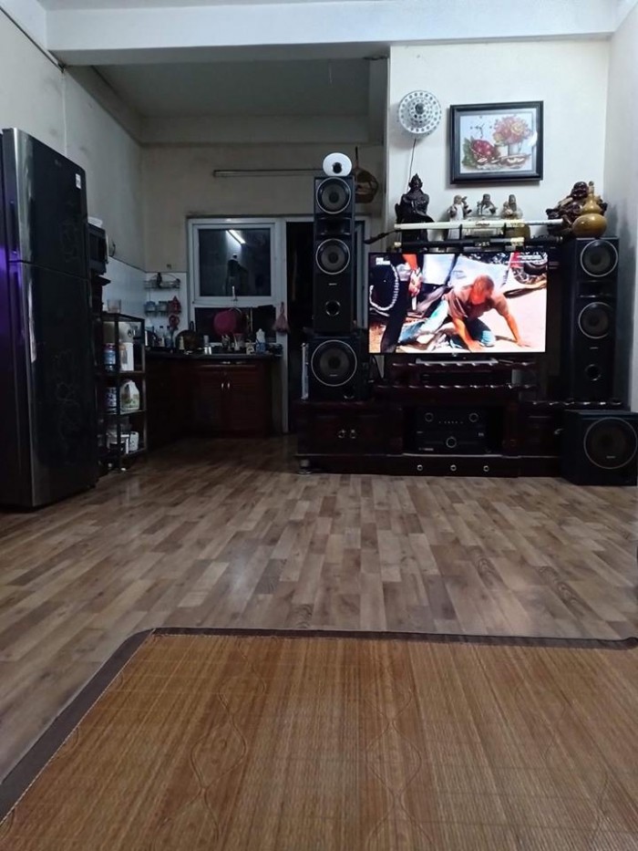 Chính chủ căn Góc Chung cư CT4 xa la,S:67.8m2, full nội thất