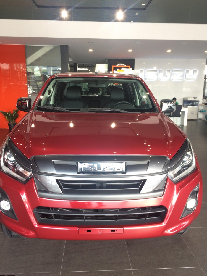 Xe bán tải Isuzu - xe bán tải dmax 1.9 AT