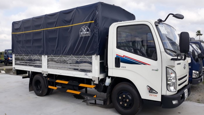 Xe tải Đô Thành IZ65 tải trọng 3.490 kg thùng mui bạt dài 4.3 m đời 2018, euro4 tại Kiên Giang