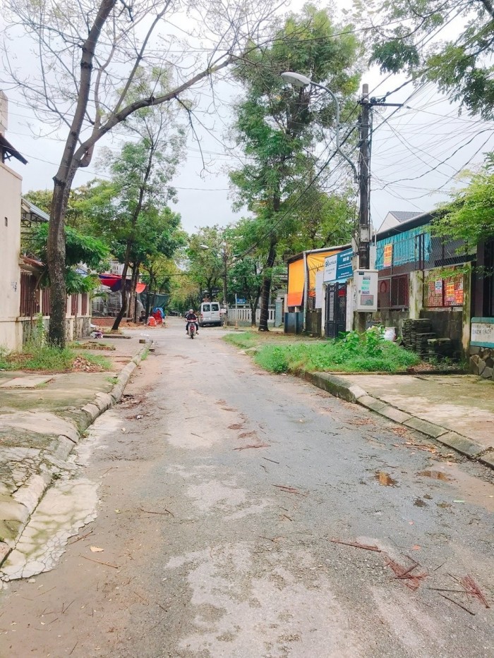 Bán đất mặt tiền đường Nguyễn Đức Cảnh – kqh Kiểm Huệ - p. An Đông – TP Huế.