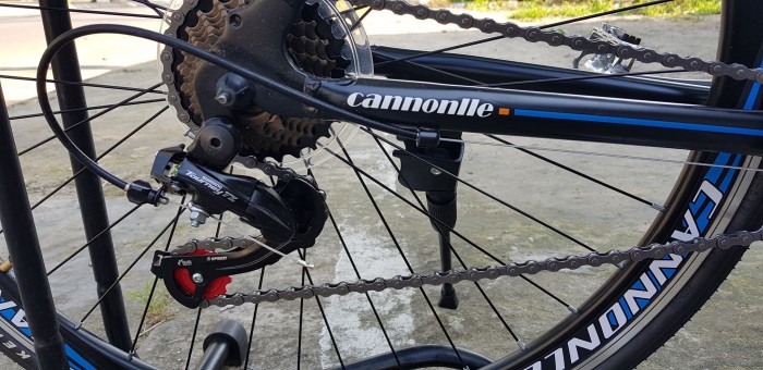 Xe đạp đường trường Cannonlle khung nhôm siêu nhẹ