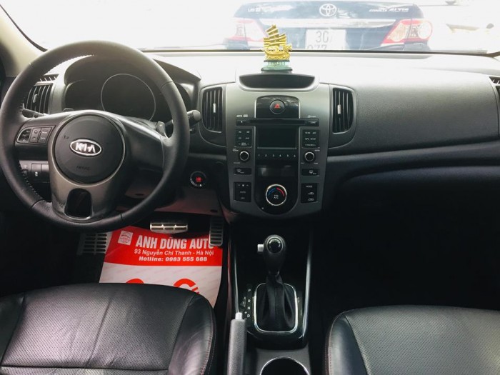 Kia Forte màu bạc, đời 2011. xe 1 chủ từ đầu, biển HN,