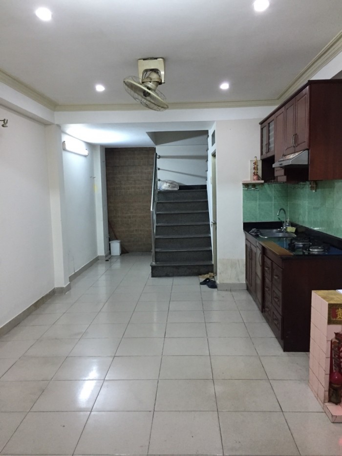 Nhà phố 4 tầng đường Nguyễn Tri Phương, Quận 10. DTSD: 108m2