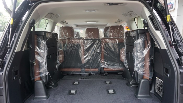Bán Toyota Land Cruiser VX.R 4.6 AT đời 2017,nhập Trung Đông mới 100%