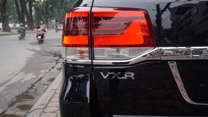 Bán Toyota Land Cruiser VX.R 4.6 AT đời 2017,nhập Trung Đông mới 100%