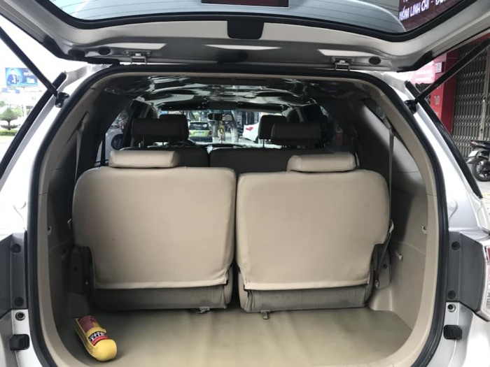 Cần bán gấp Toyota Fortuner 2012 máy dầu