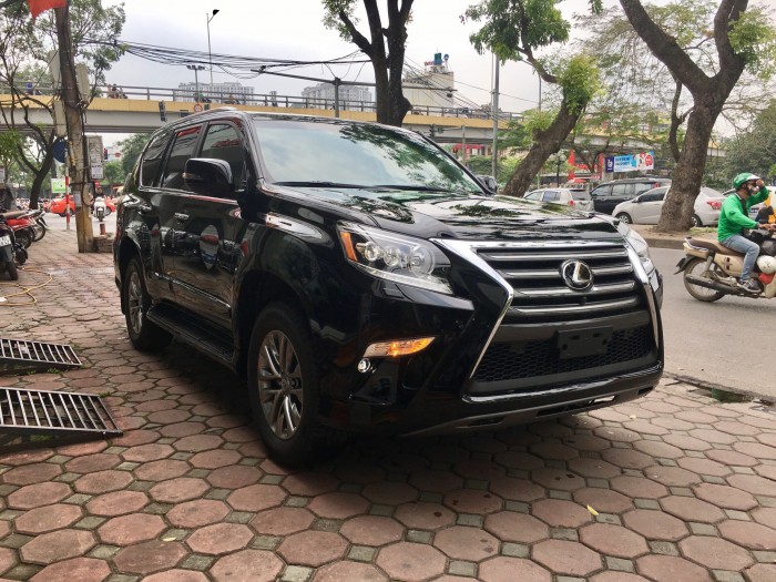 Cần bán Lexus GX 460 sản xuất năm 2018, màu đen, nhập khẩu Mỹ. LH 0982.842838