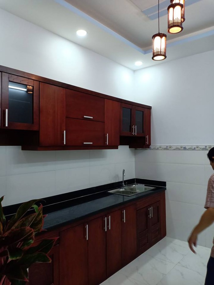 Bán nhà đẹp, ở ngay Nguyễn Thượng Hiền, MT 4m, 42m2