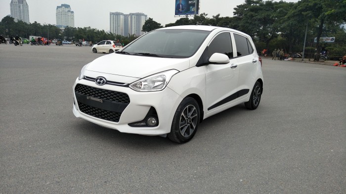 Cần bán xe i10 bản full 2017, số tự động