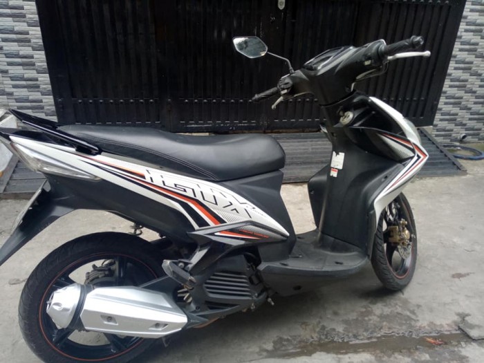 Yamaha Luvias Fi mới 95% nguyên zin 1 chủ sử dụng xe đẹp máy êm bảo dưỡng thay nhớt định kì xe mua về là sử dụng liền bán giá 15.5tr bớt cho người thiện chí